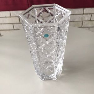 Clear crystal vase